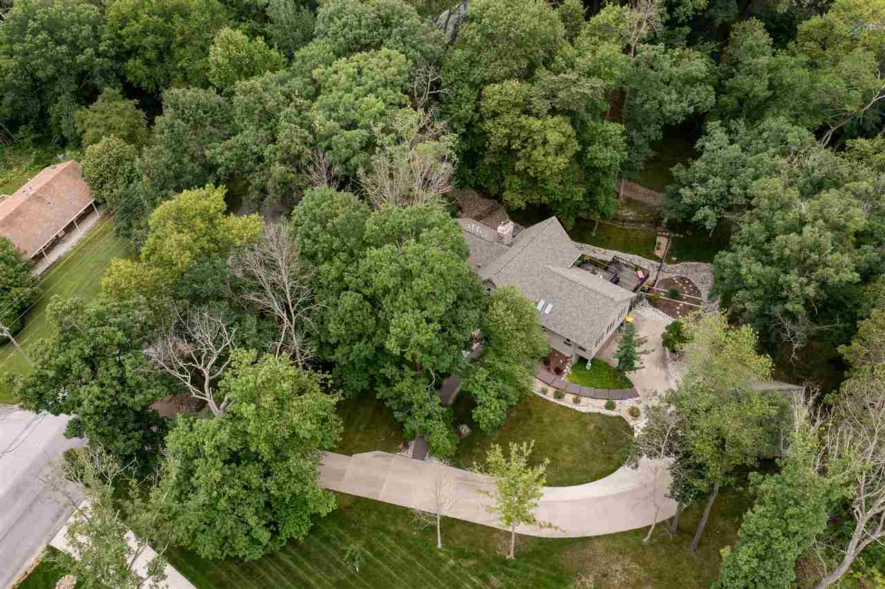 3948 Stewart Road NE Iowa City IA 52240