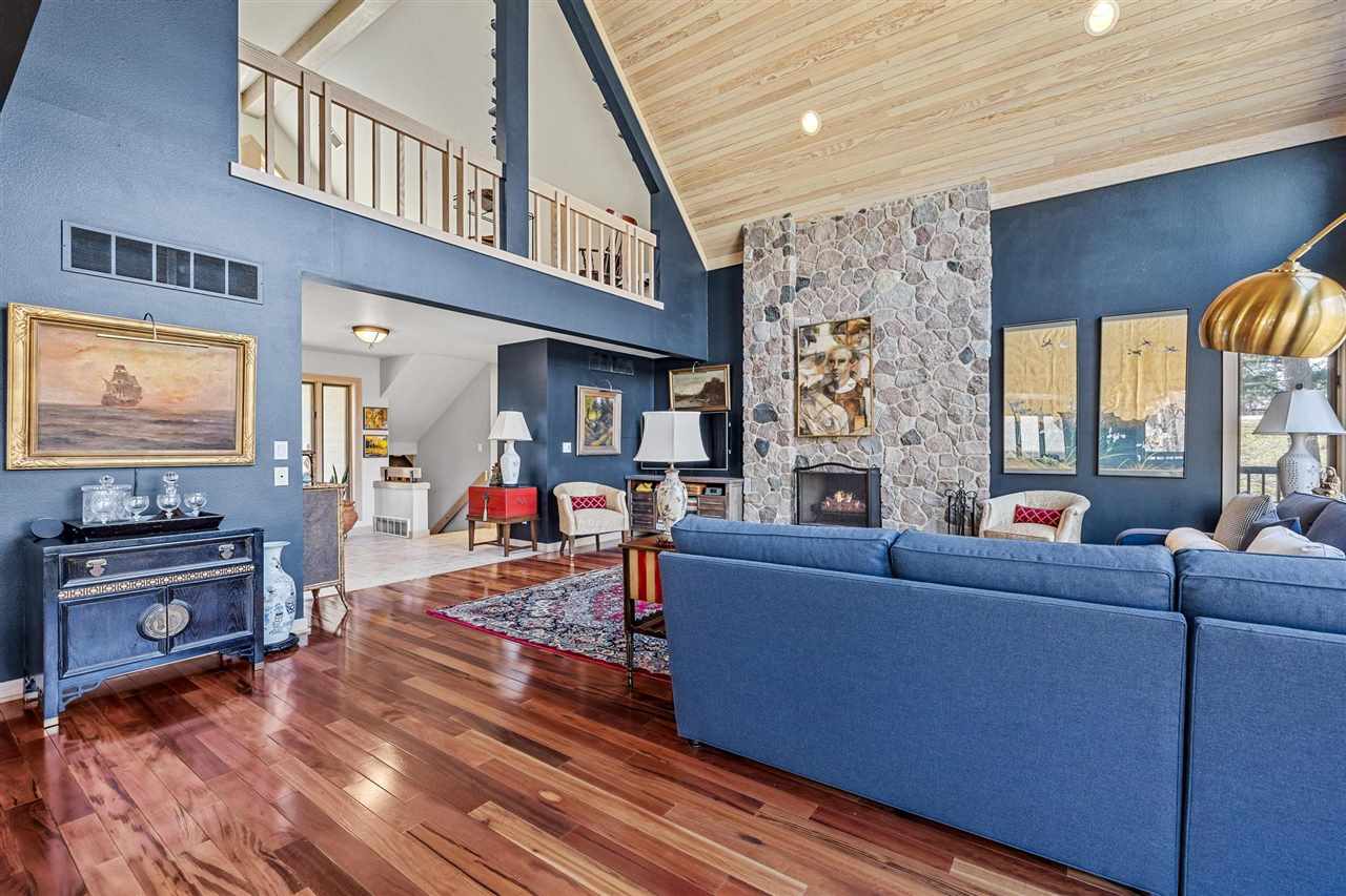 3948 Stewart Road NE Iowa City IA 52240