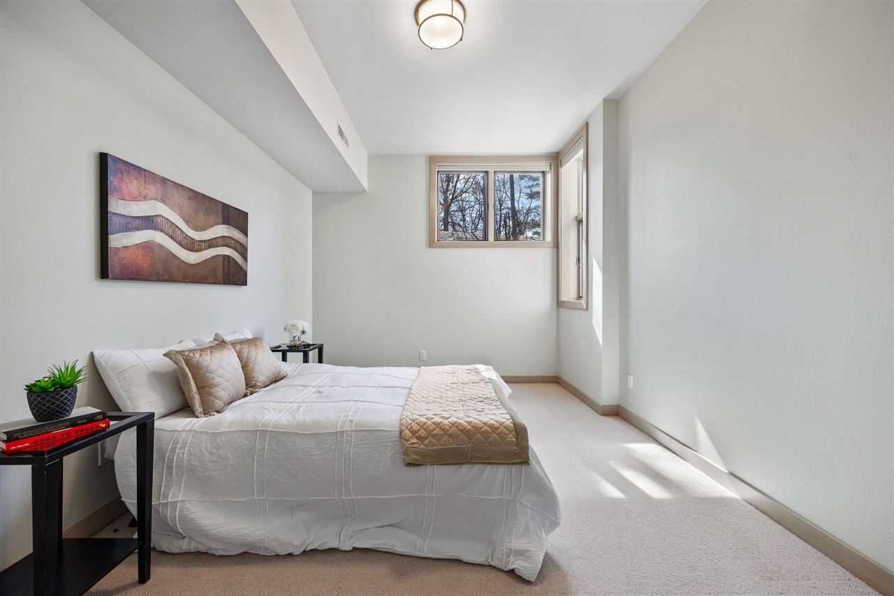 3948 Stewart Road NE Iowa City IA 52240