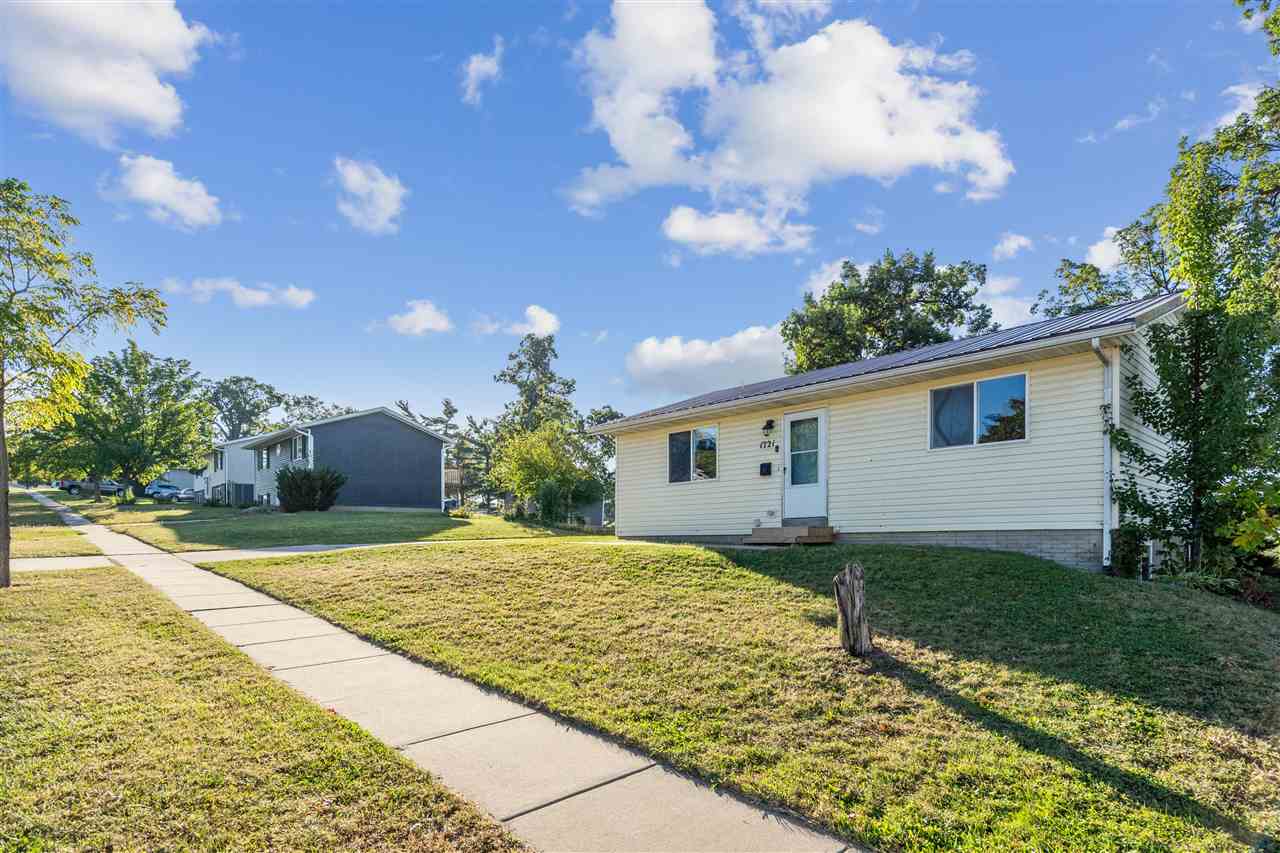 1721 Americus Drive SE Cedar Rapids IA 52403