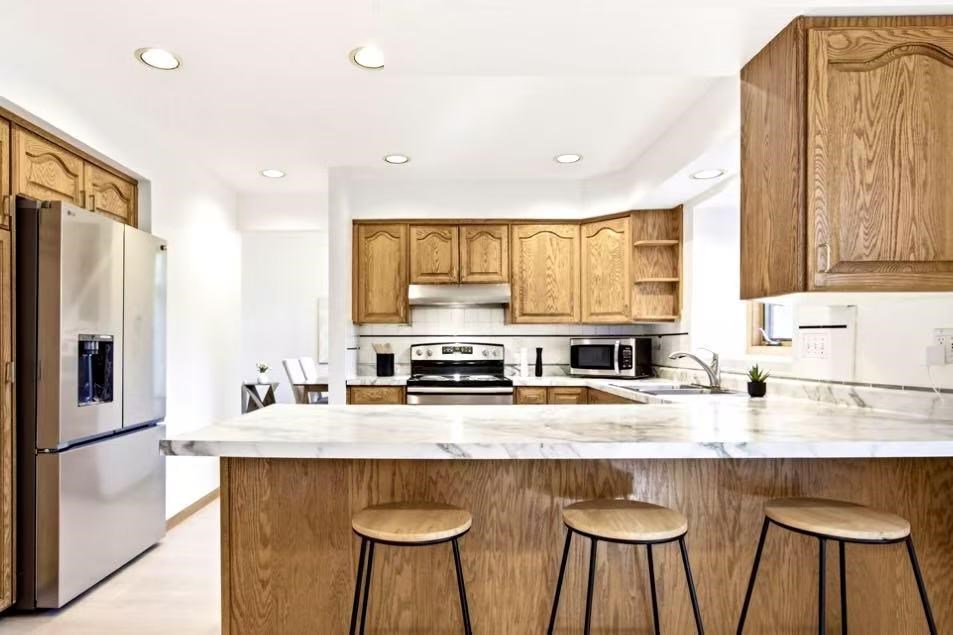 1935 Flanigan Court Iowa City IA 52246