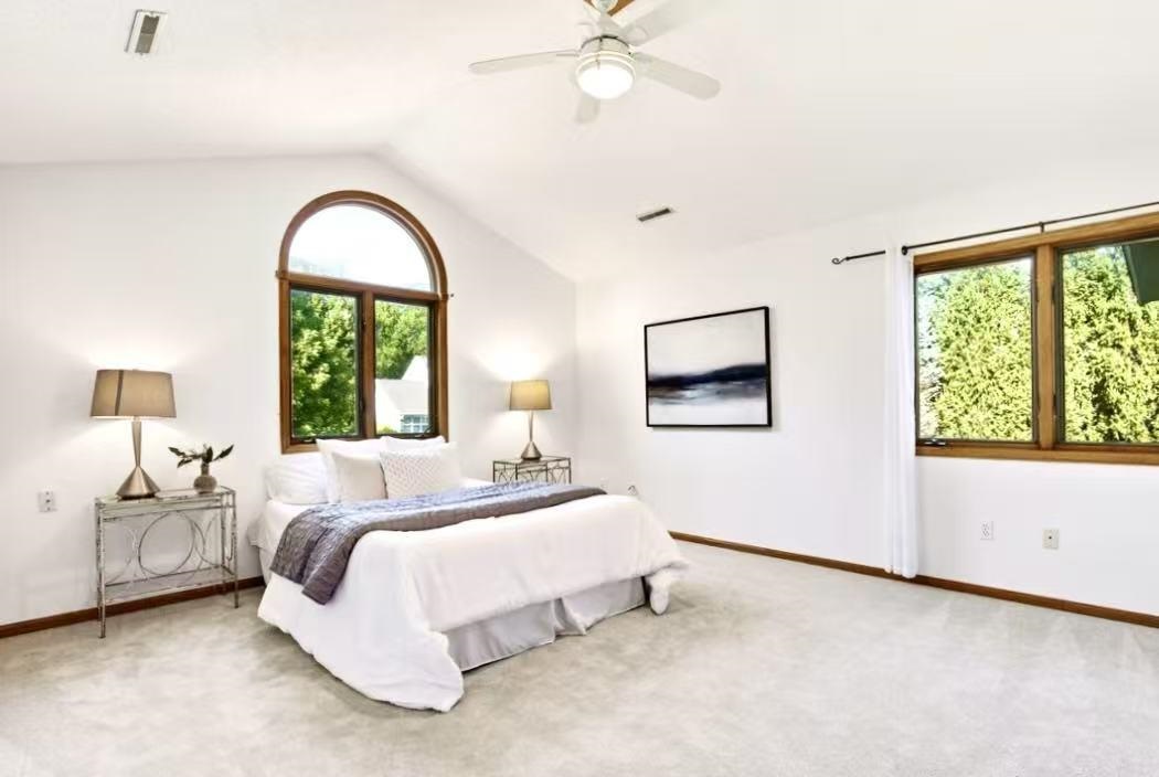 1935 Flanigan Court Iowa City IA 52246