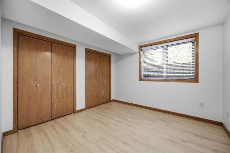 1935 Flanigan Court Iowa City IA 52246