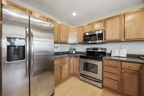 172 S Park Ridge Road North Liberty IA 52317
