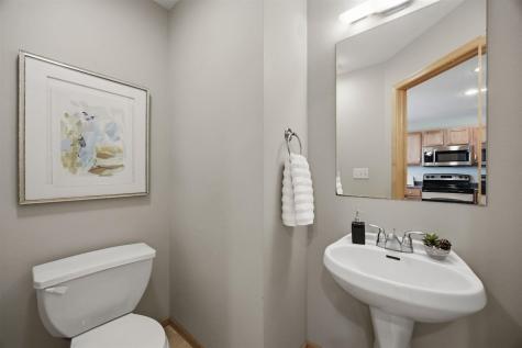 172 S Park Ridge Road North Liberty IA 52317