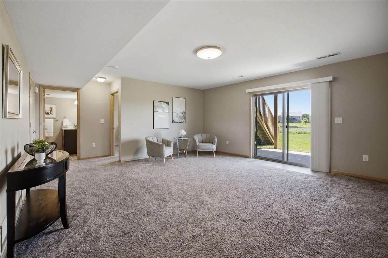 172 S Park Ridge Road North Liberty IA 52317