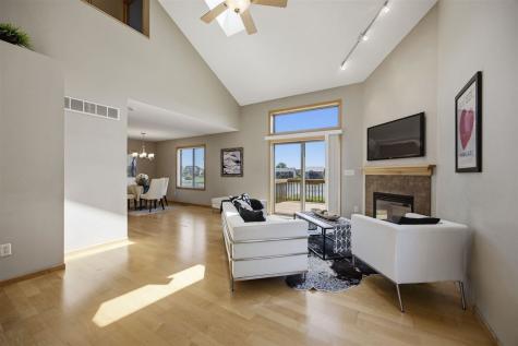 172 S Park Ridge Road North Liberty IA 52317