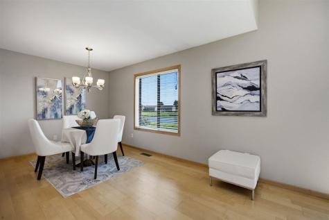 172 S Park Ridge Road North Liberty IA 52317