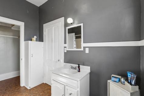 1514 7th Avenue Belle Plaine IA 52208