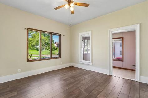 1514 7th Avenue Belle Plaine IA 52208