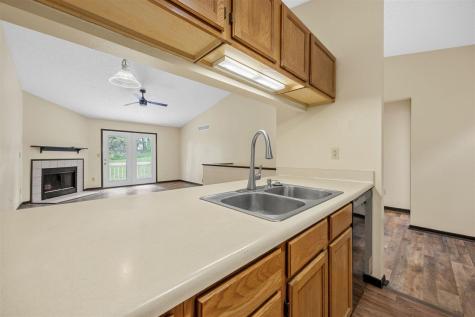 2326 10th Coralville IA 52241