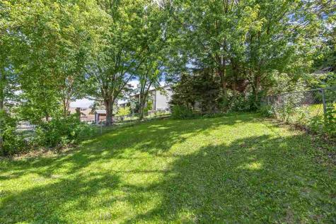 2326 10th Coralville IA 52241