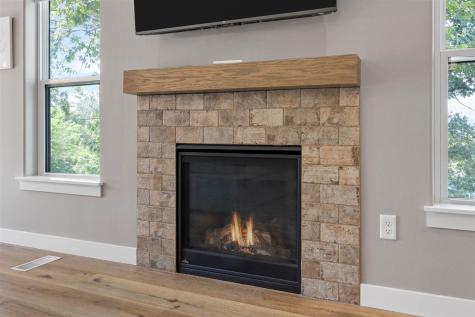 1300 E Gable Tiffin IA 52340