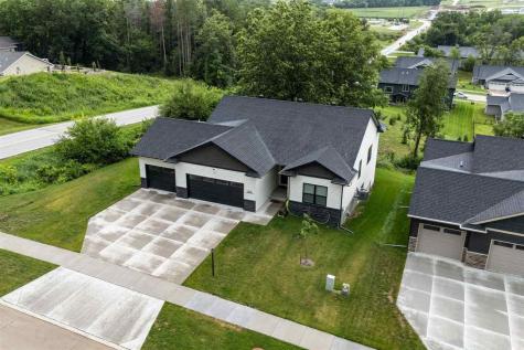 1300 E Gable Tiffin IA 52340