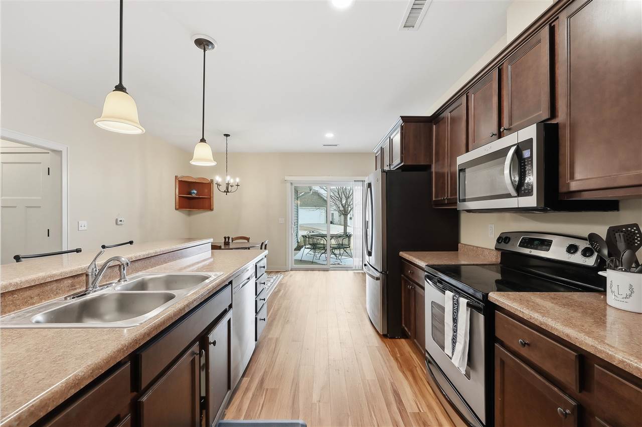1810 Chelsea Court Iowa City IA 52240