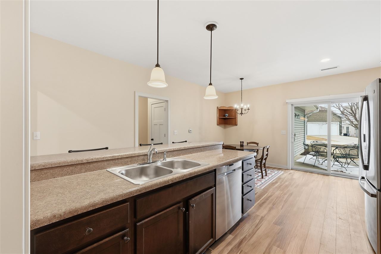 1810 Chelsea Court Iowa City IA 52240