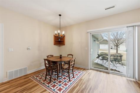 1810 Chelsea Court Iowa City IA 52240