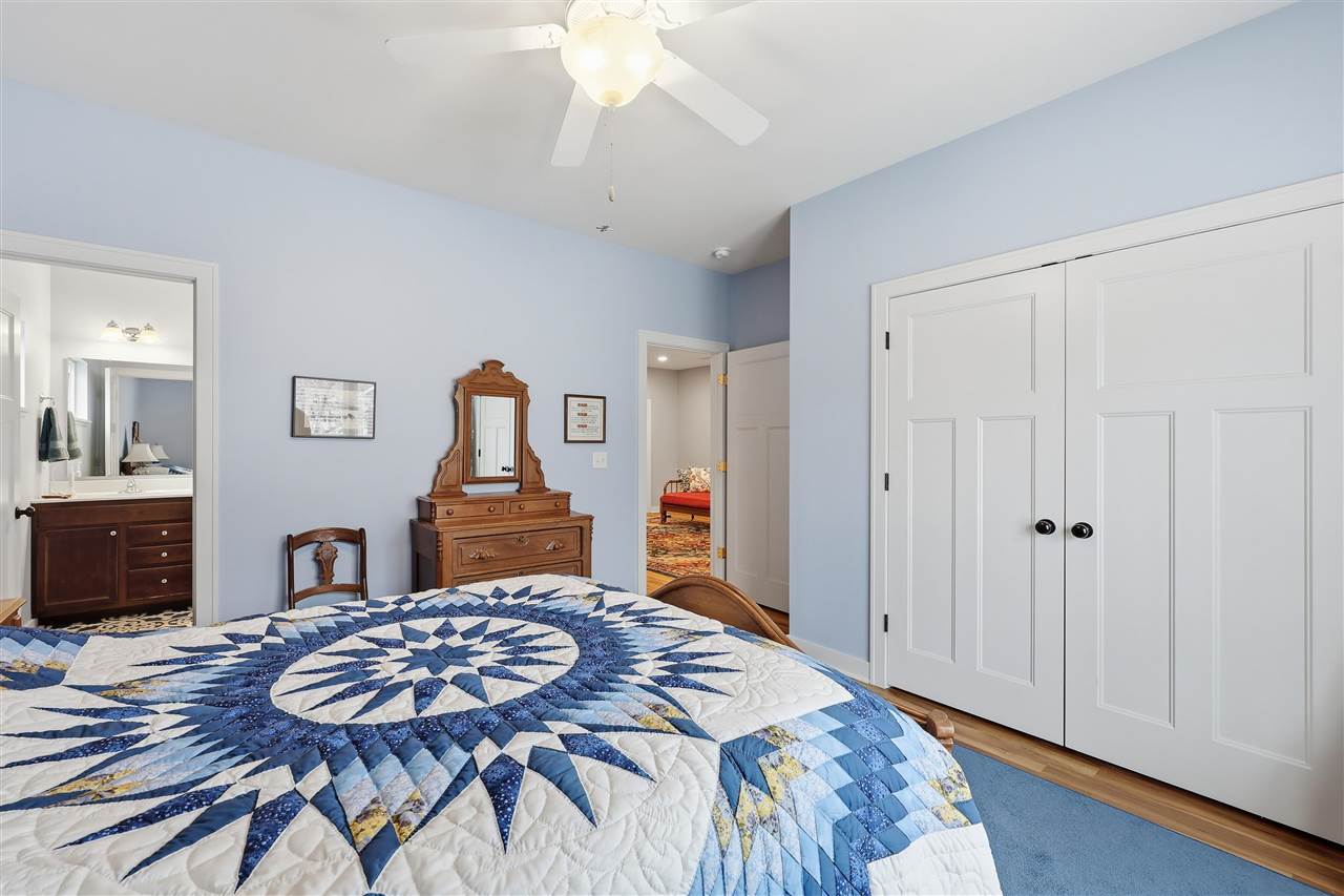 1810 Chelsea Court Iowa City IA 52240