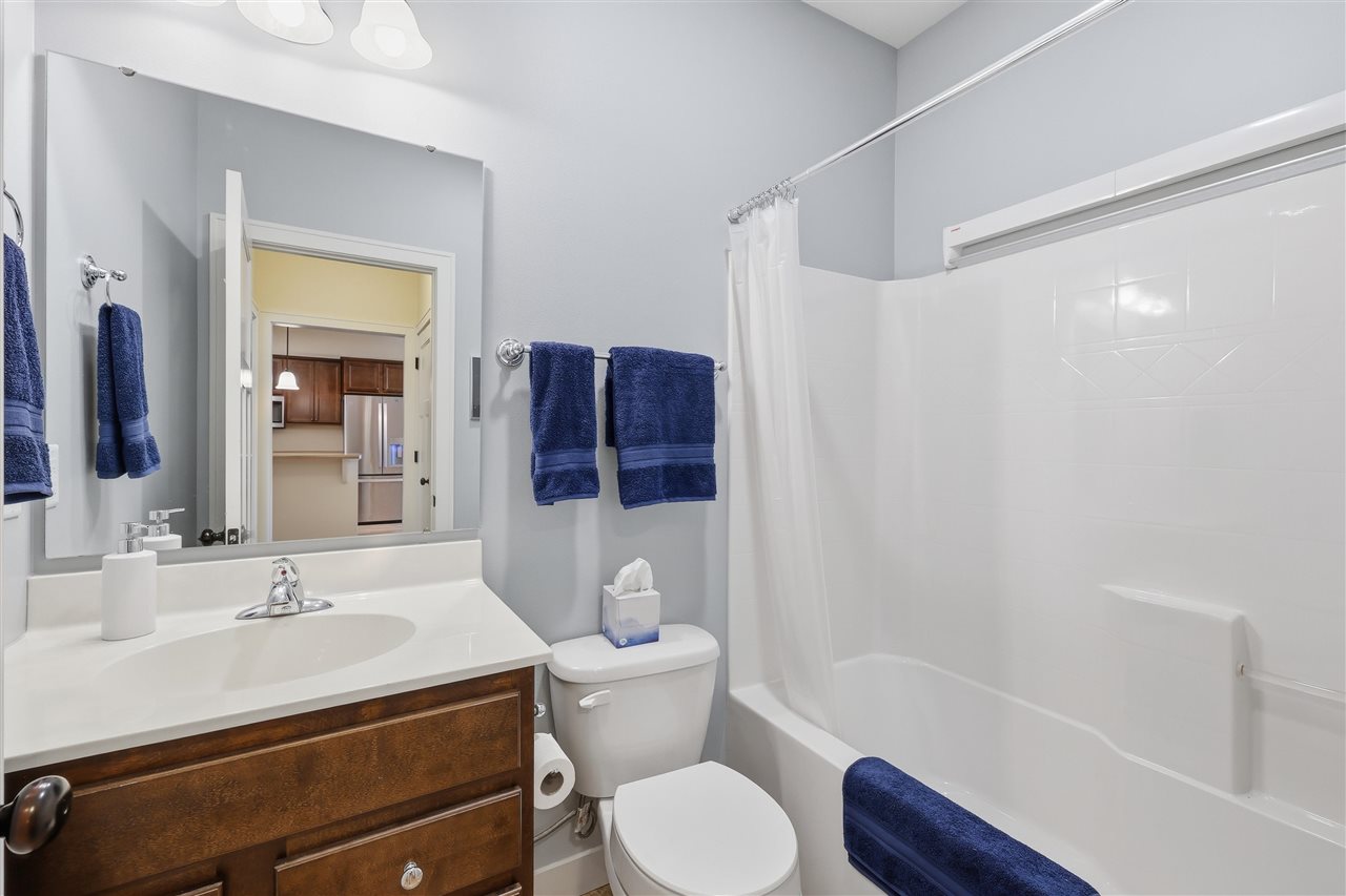 1810 Chelsea Court Iowa City IA 52240