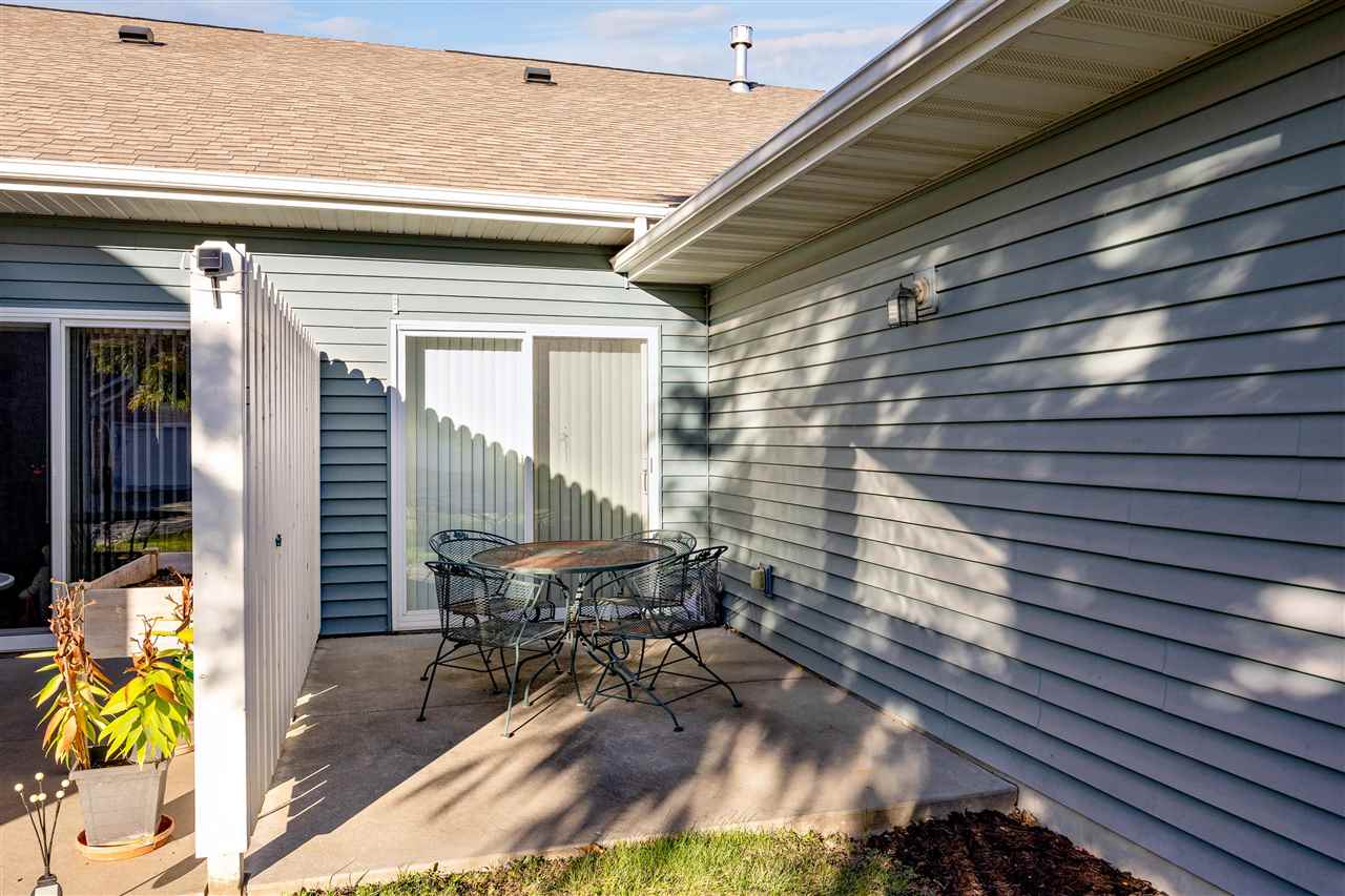 1810 Chelsea Court Iowa City IA 52240