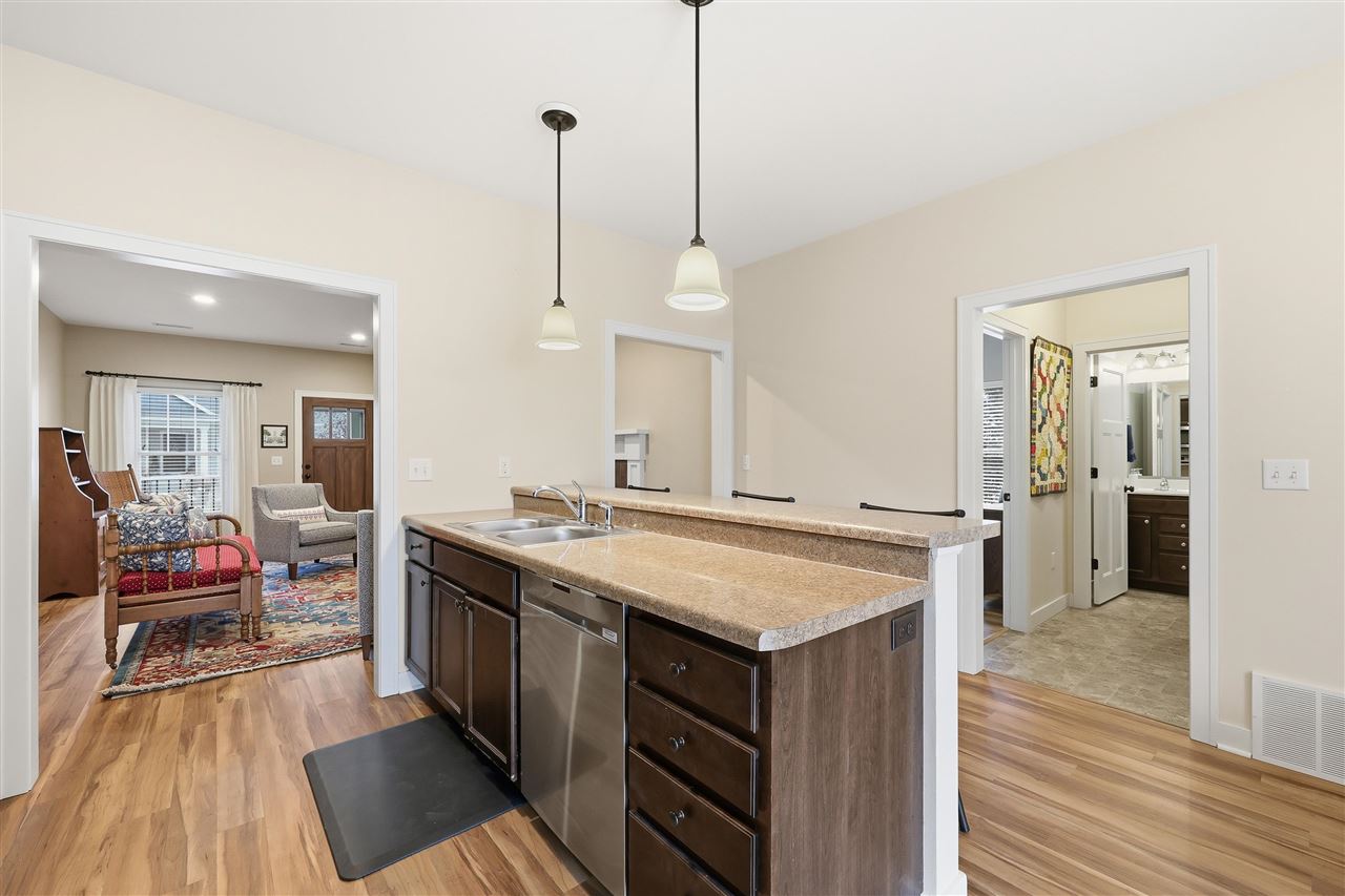 1810 Chelsea Court Iowa City IA 52240