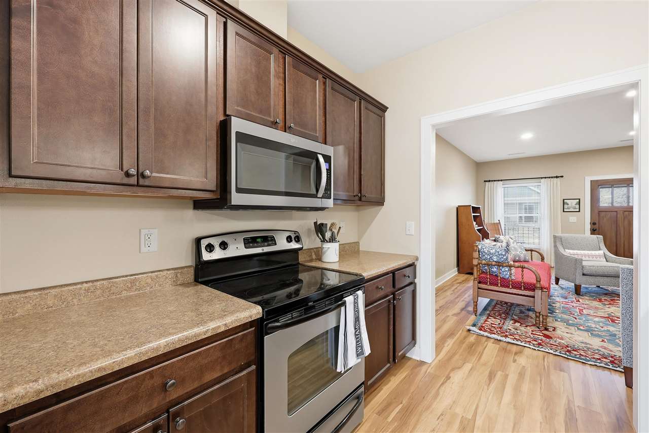 1810 Chelsea Court Iowa City IA 52240