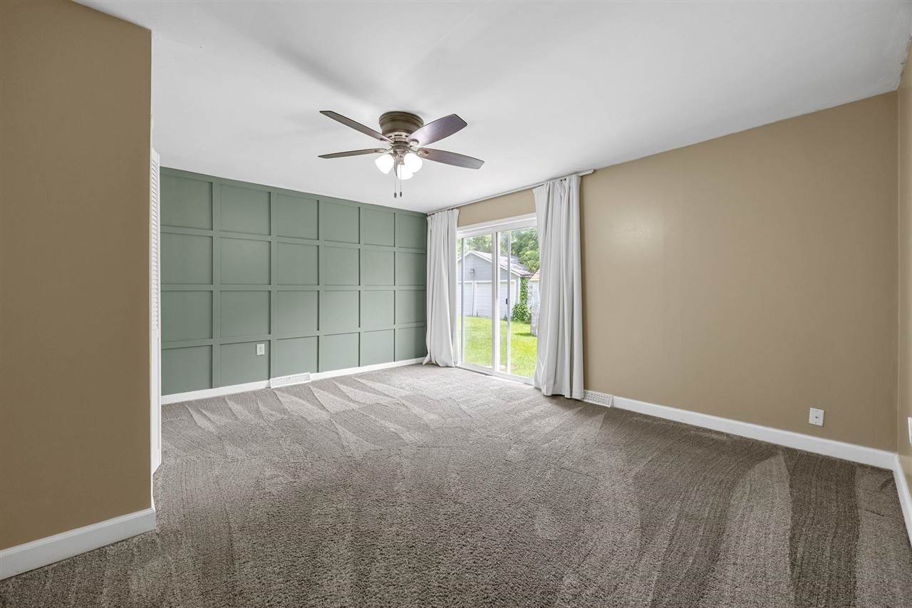 709 6th Avenue Coralville IA 52241