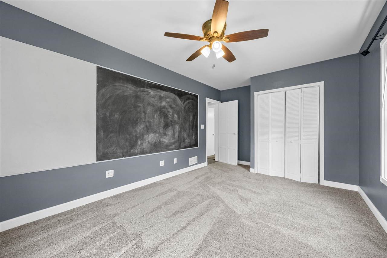 709 6th Avenue Coralville IA 52241