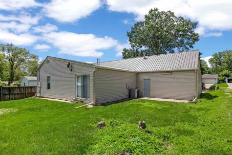 709 6th Avenue Coralville IA 52241