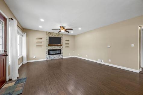709 6th Avenue Coralville IA 52241