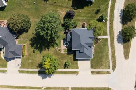 1006 Arlington Drive Iowa City IA 52245