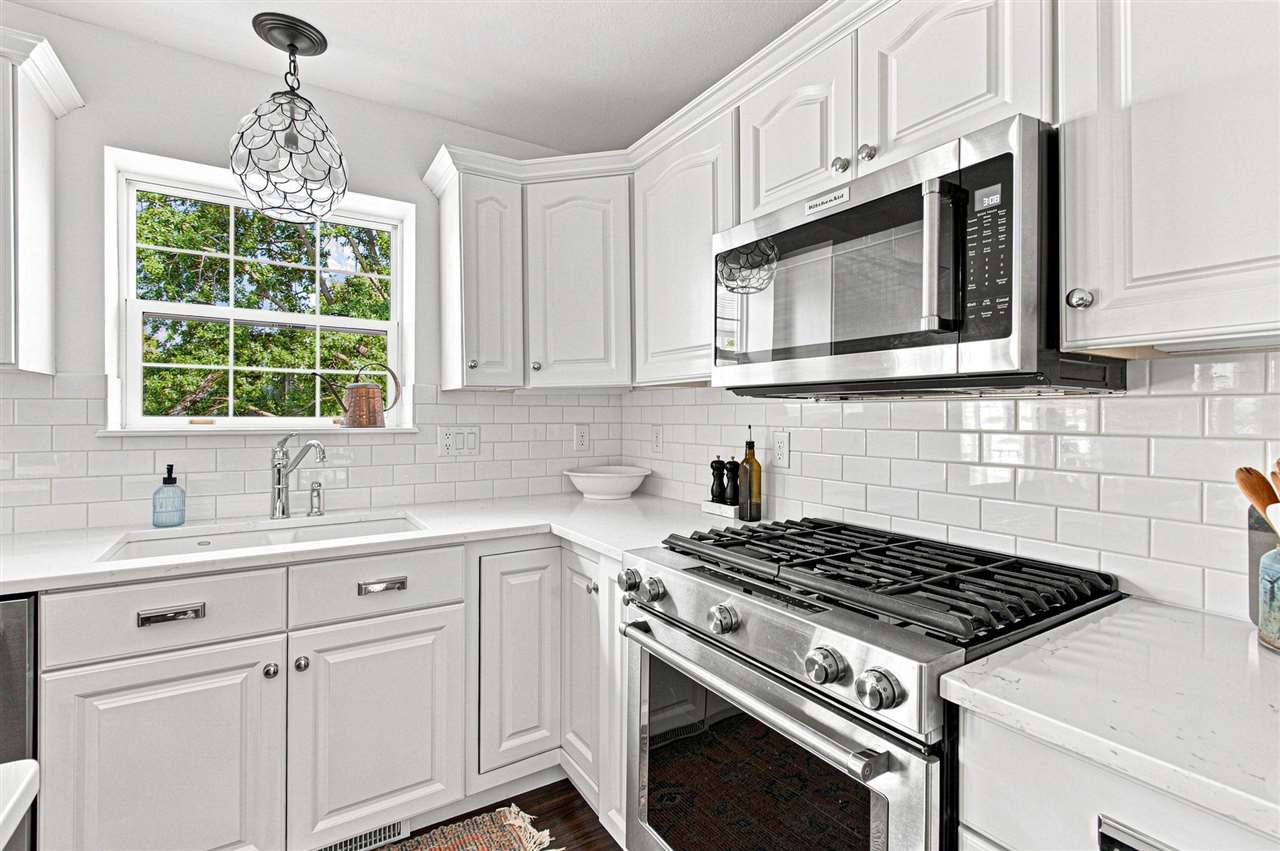 1006 Arlington Drive Iowa City IA 52245