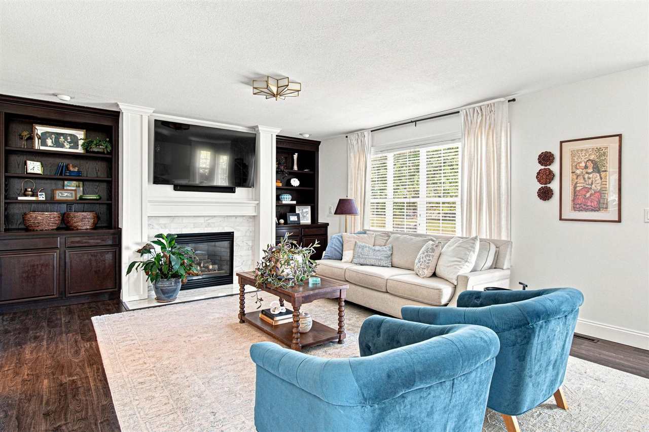 1006 Arlington Drive Iowa City IA 52245