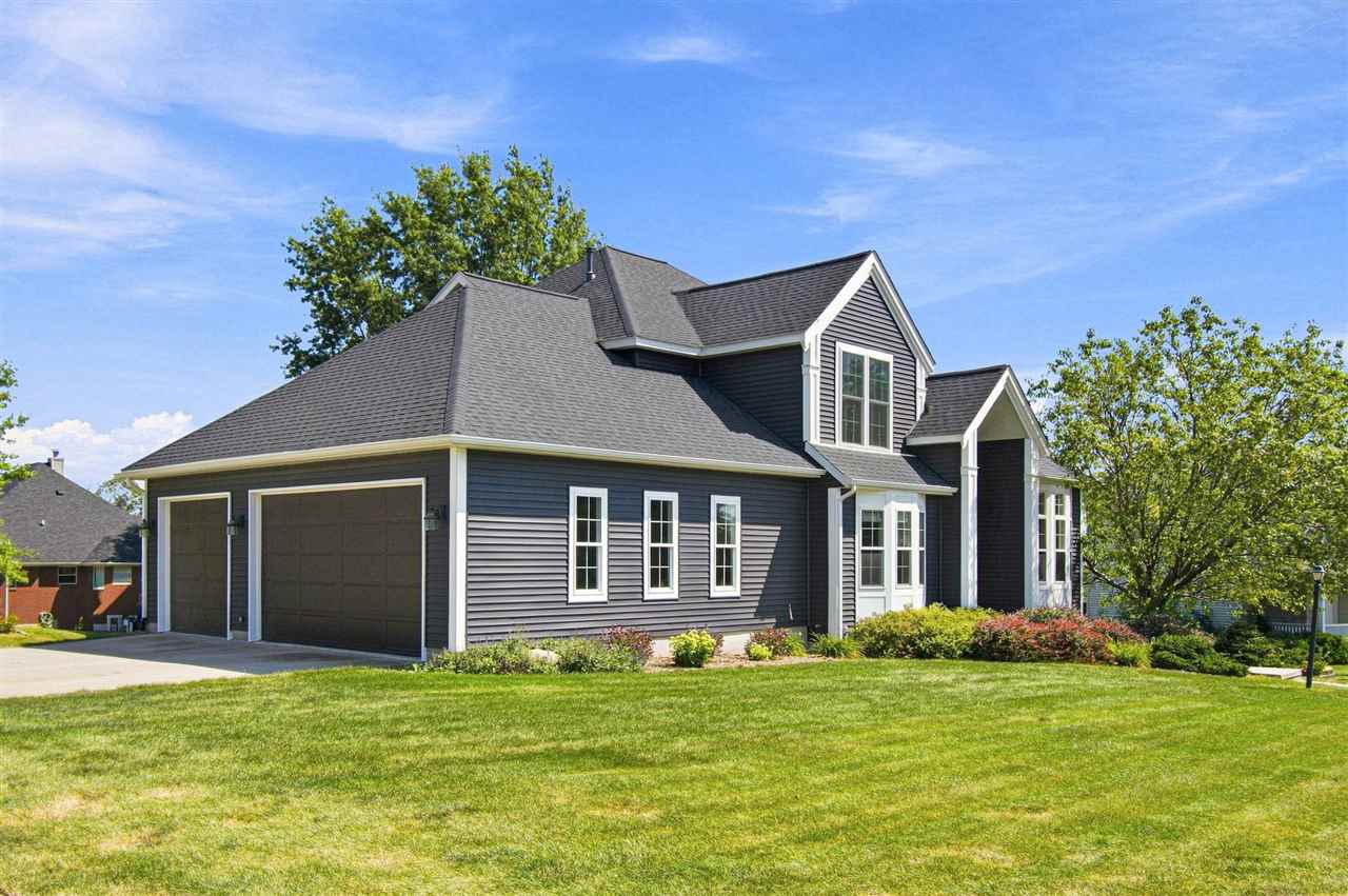 1006 Arlington Drive Iowa City IA 52245