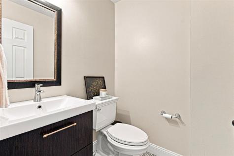 1006 Arlington Drive Iowa City IA 52245