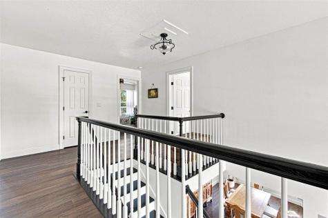 1006 Arlington Drive Iowa City IA 52245