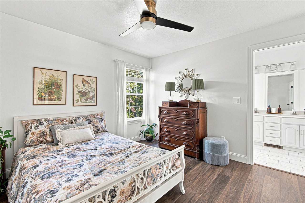 1006 Arlington Drive Iowa City IA 52245