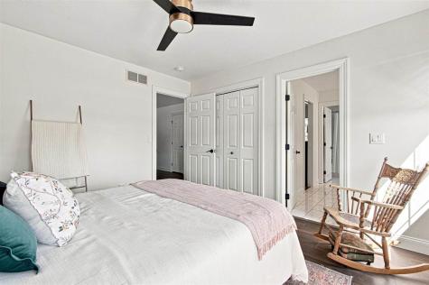 1006 Arlington Drive Iowa City IA 52245