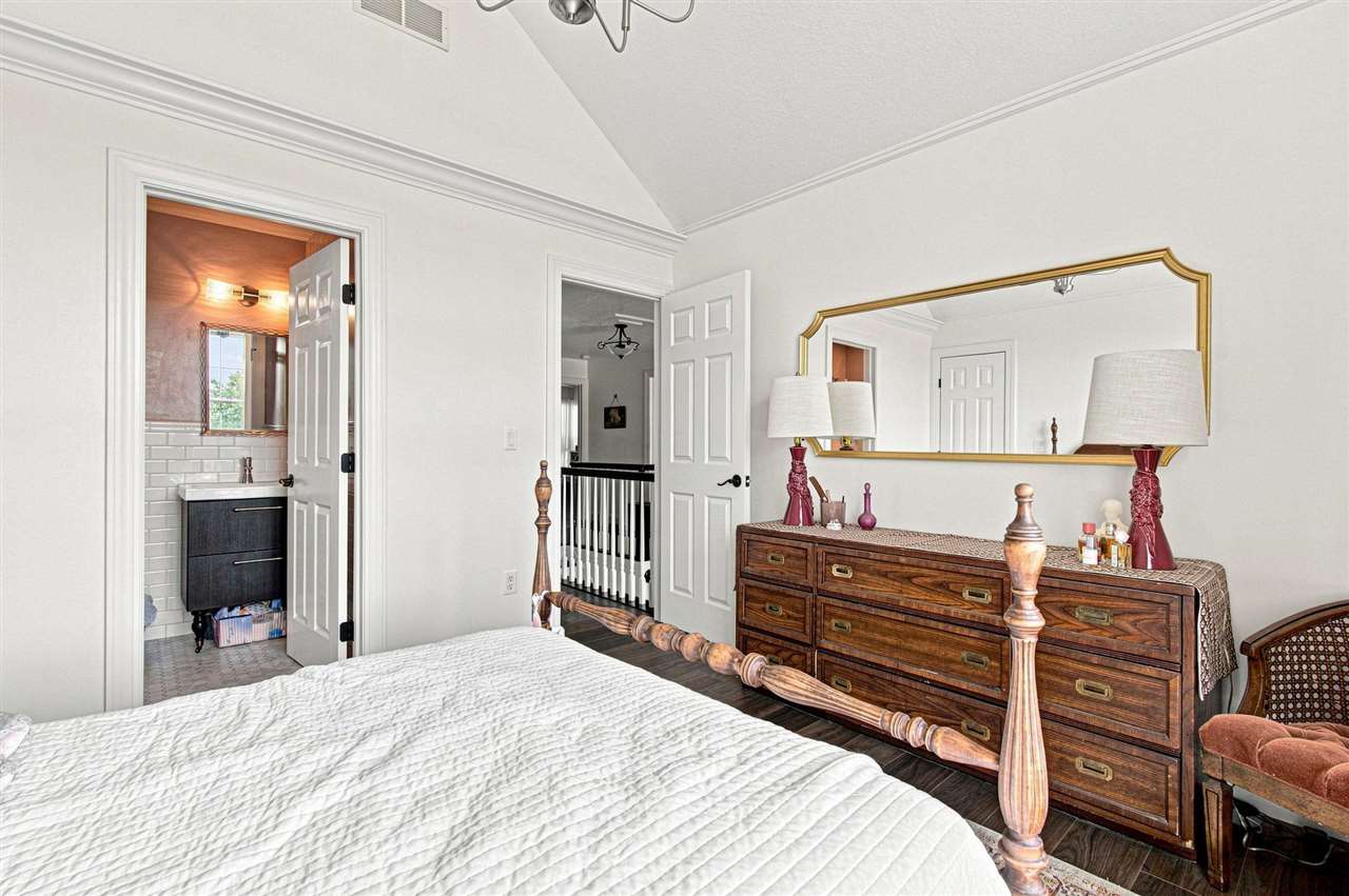 1006 Arlington Drive Iowa City IA 52245