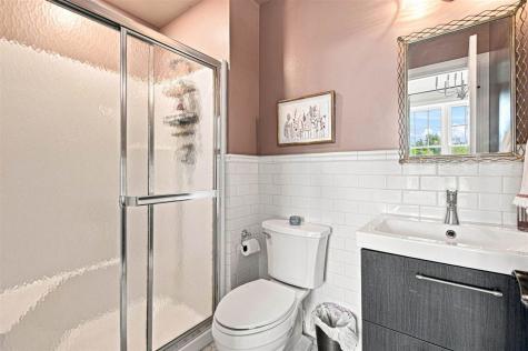 1006 Arlington Drive Iowa City IA 52245