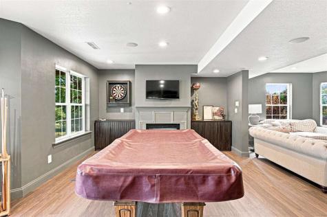 1006 Arlington Drive Iowa City IA 52245
