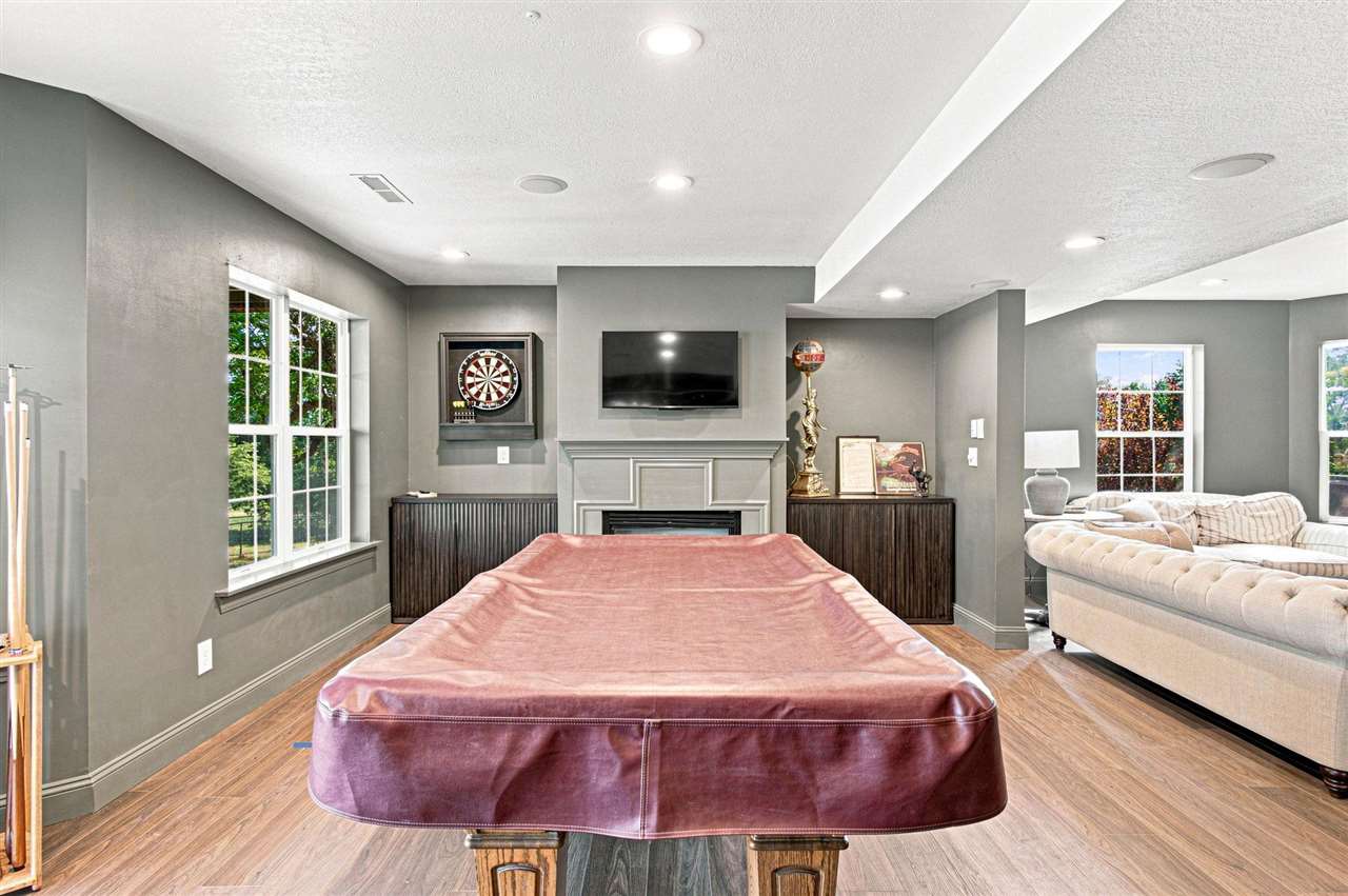 1006 Arlington Drive Iowa City IA 52245