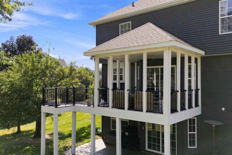 1006 Arlington Drive Iowa City IA 52245