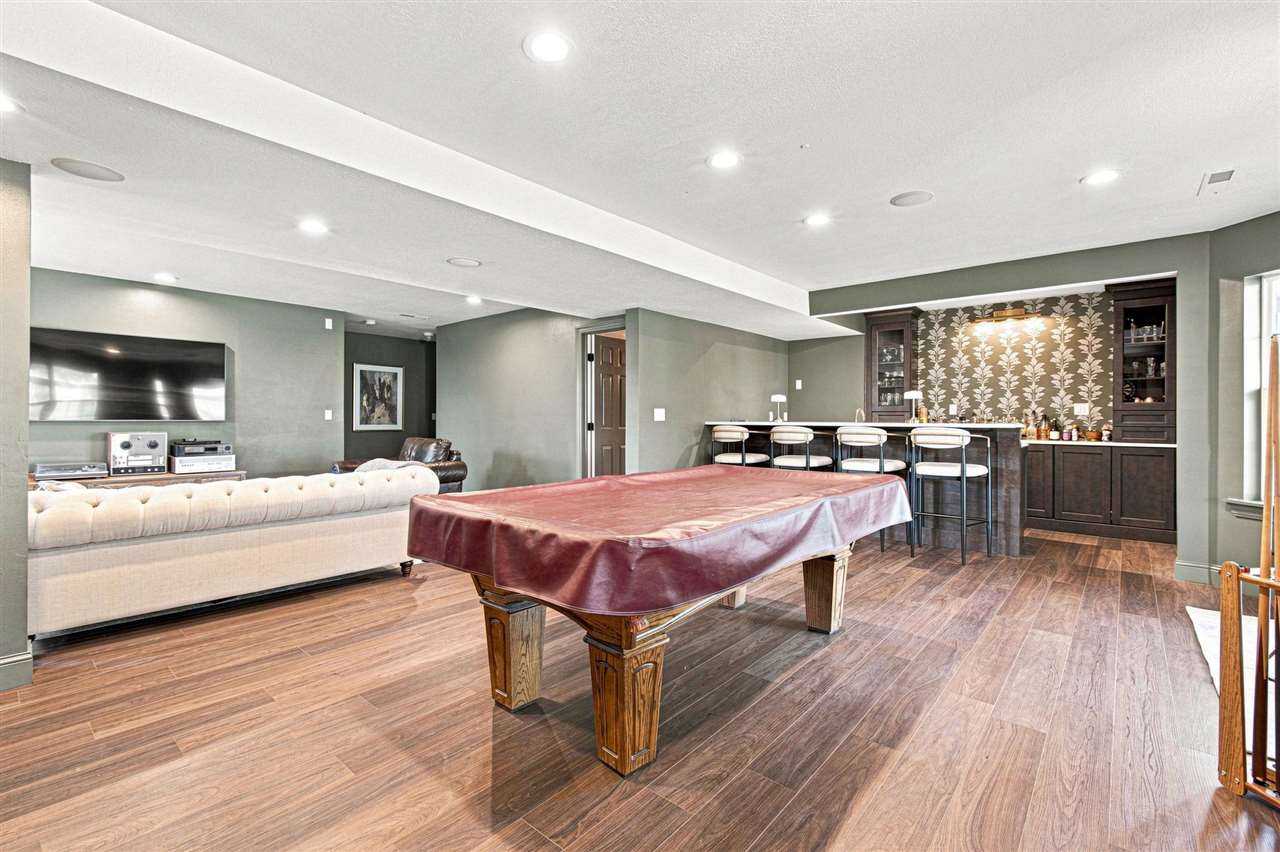 1006 Arlington Drive Iowa City IA 52245