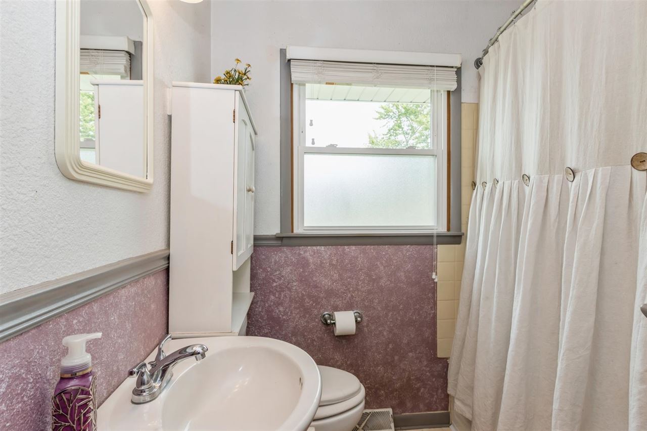 1807 9th Avenue SW Cedar Rapids IA 52404