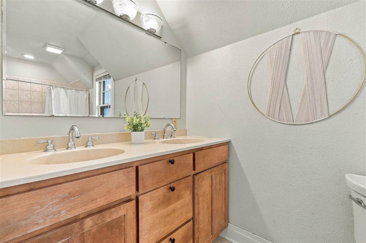 1685 Ridge Road Iowa City IA 52245