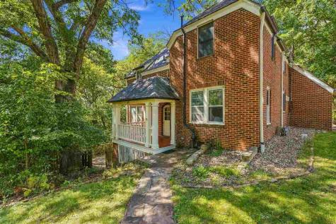 1685 Ridge Road Iowa City IA 52245