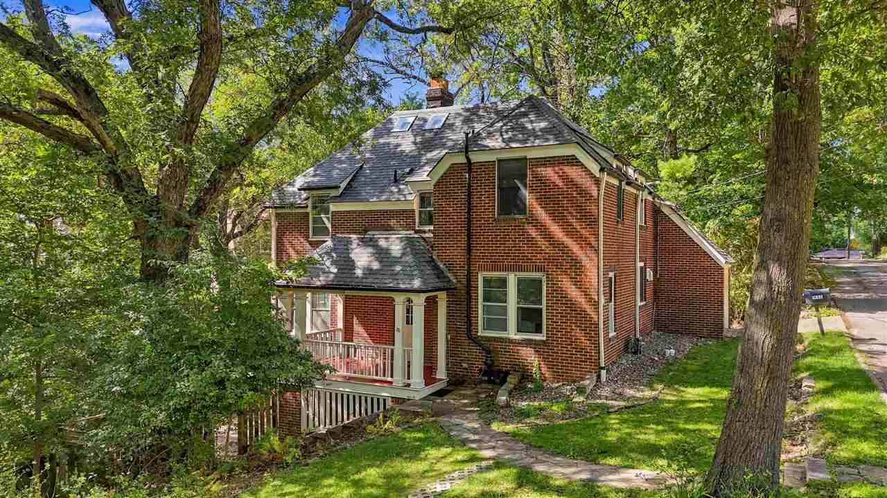 1685 Ridge Road Iowa City IA 52245