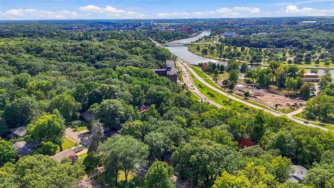 1685 Ridge Road Iowa City IA 52245