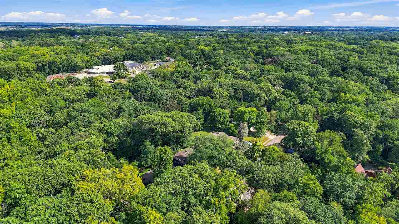 1685 Ridge Road Iowa City IA 52245